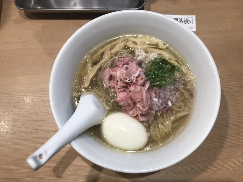 新宿 らぁ麺 鳳仙花の特製らぁ麺と金目鯛茶漬けを食べ