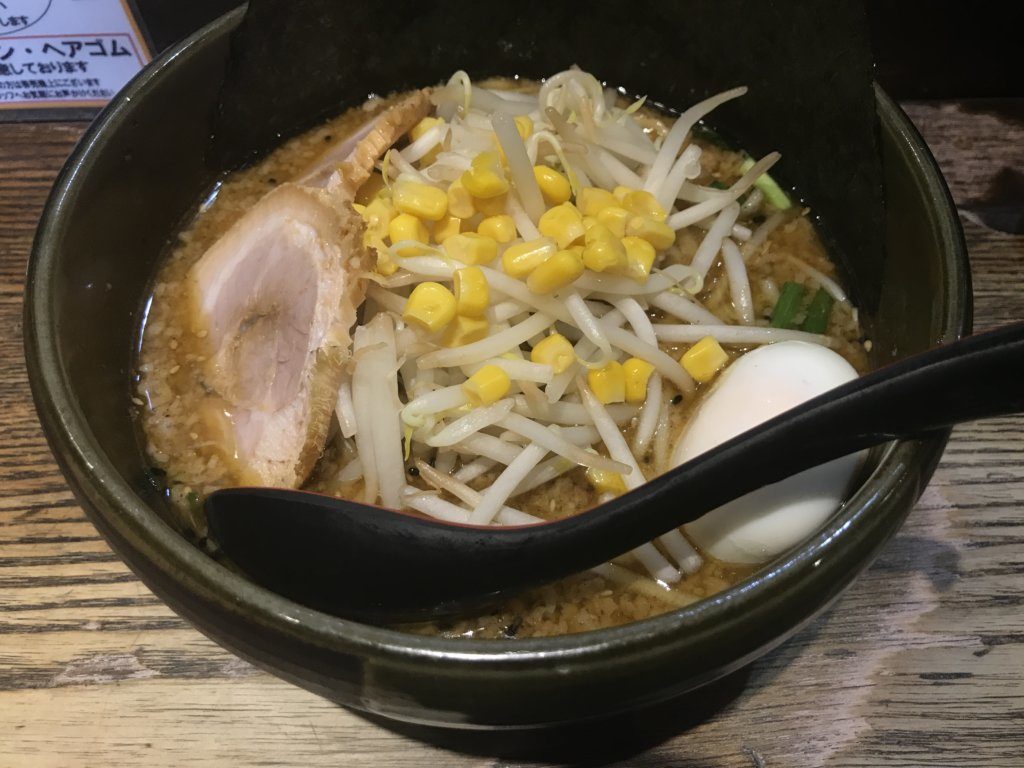 京橋:らーめんダイニング ど・みその特みそこってりらーめんを食べてみた【ラーメンレビュー】