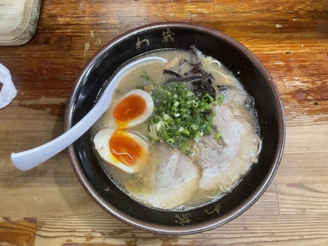 新宿:博多とんこつらーめん わ蔵のらーめんを食べてみた【ラーメンレビュー】